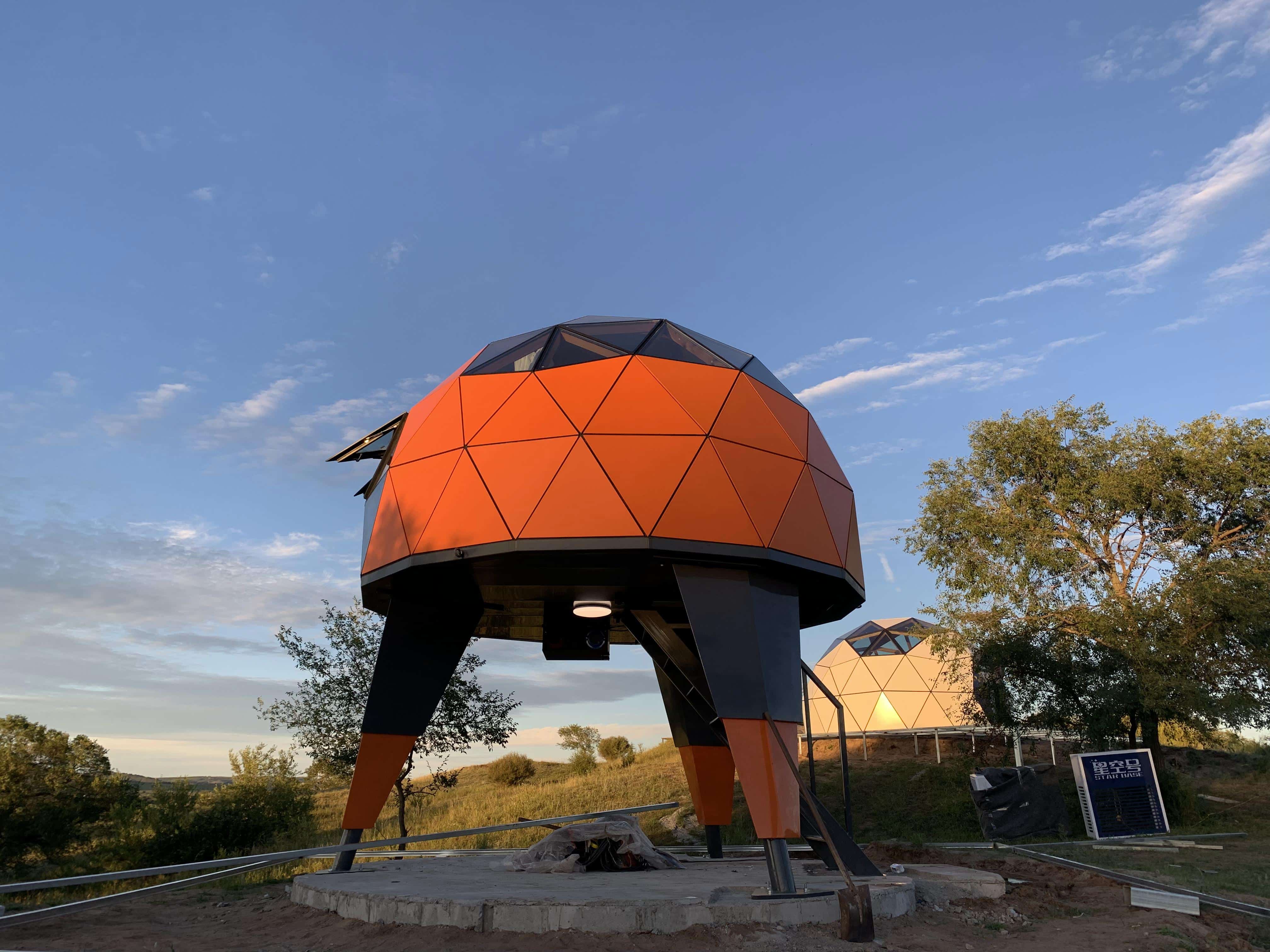 Smart living with Double Deck Space Capsules’ sleek and functional setup.